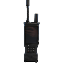 UAD-100 Handheld Drone Detector, 2km Detection Range Anti-Drone Device with 4-inch LCD, IP55 Waterproof for Security Patrols & Counter-Terrorism